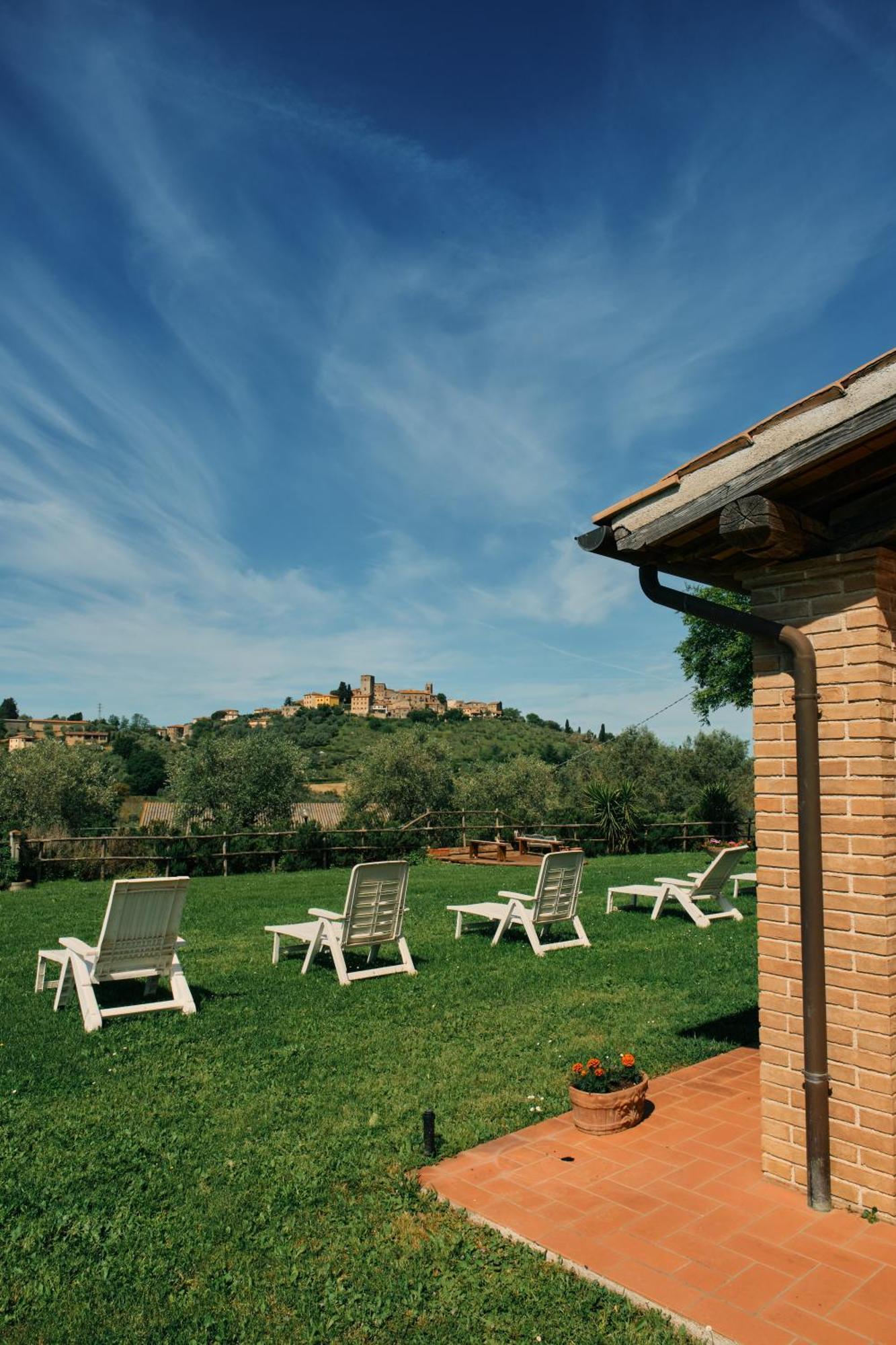 8380 Agriturismo Il Saragiolo Manciano Exterior foto