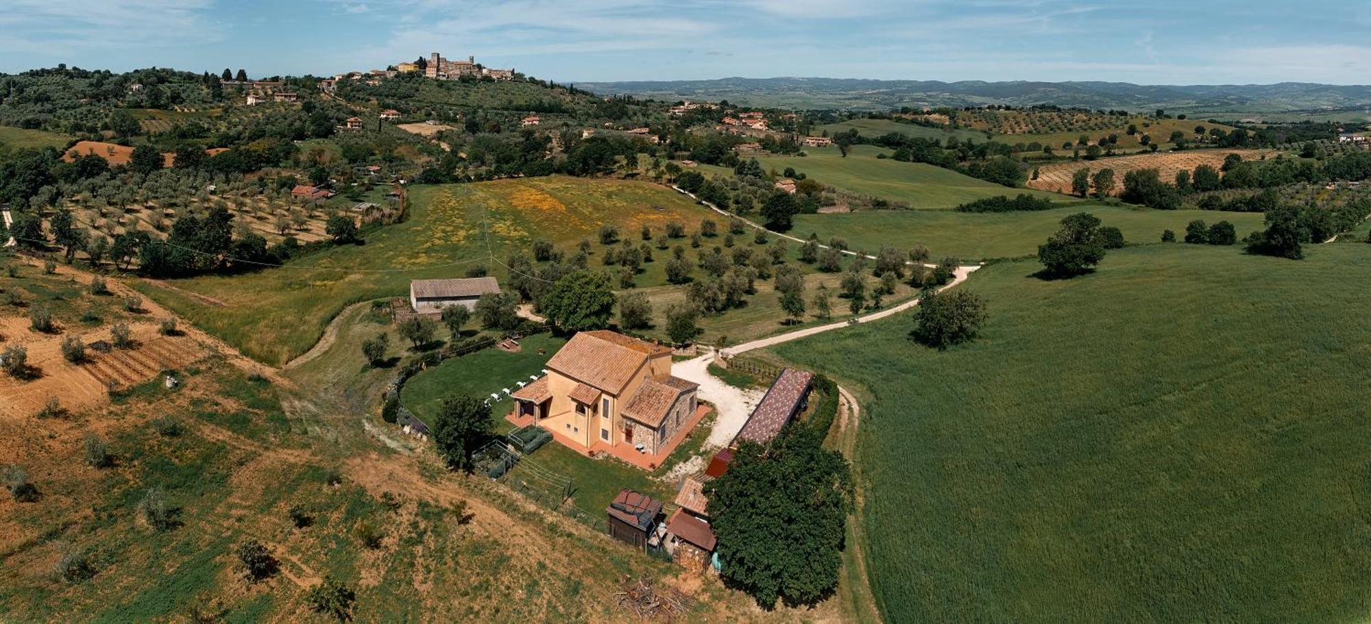 8380 Agriturismo Il Saragiolo Manciano Exterior foto